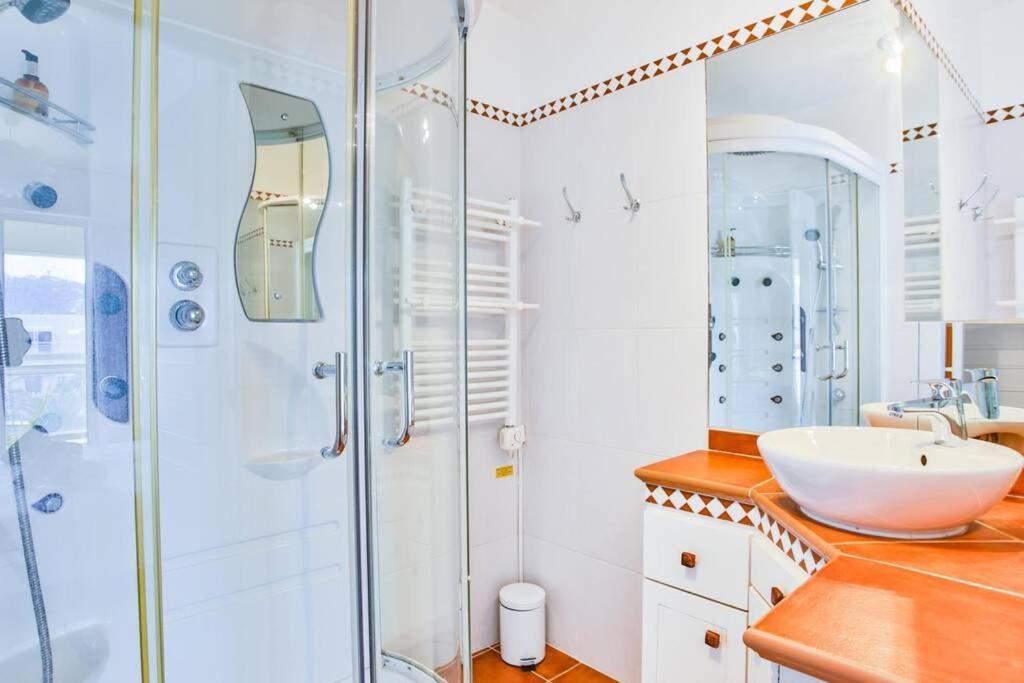 Bright One Bdrm Apartment A/C-Swimming Pool/Congress By Olidesi Cannes Eksteriør bilde